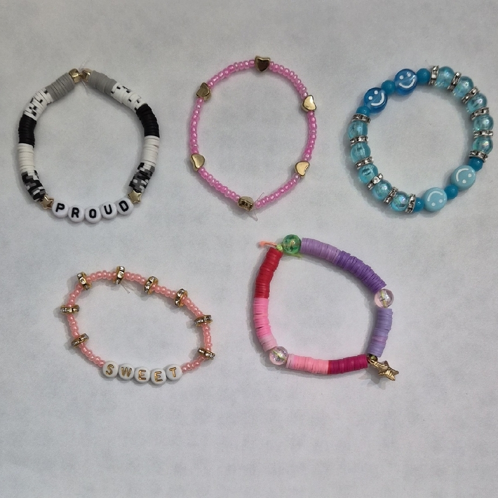 6in Colorful Bracelet Set